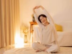 運動苦手でも“痩せ体質”に近づける。寝る前10分でOKの【簡単ダイエット習慣】３つ