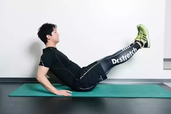 お腹ぽっこりの解消に効果テキメン。１日３セット【下腹の凹ませに効く】簡単習慣