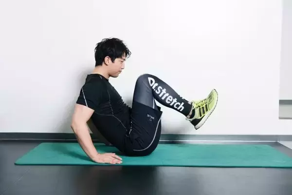 「お腹ぽっこりの解消に効果テキメン。１日３セット【下腹の凹ませに効く】簡単習慣」の画像