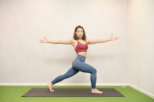 ダイエット効果抜群！１日１セット【お腹も下半身も一気に引き締まる】簡単ポーズ