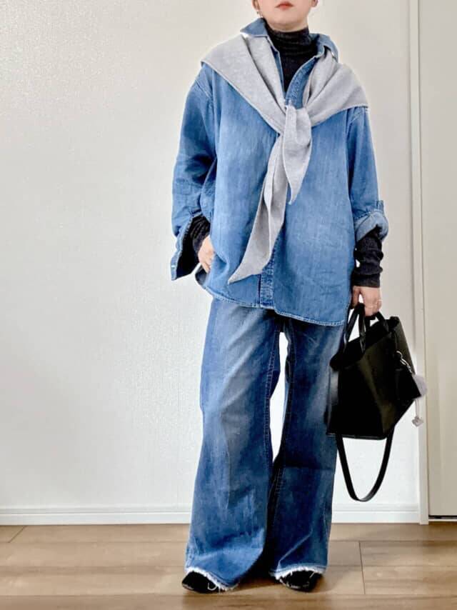 肩に掛けるだけでこなれ感。簡単におしゃれを格上げ【GU】今季注目の「三角スカーフ」