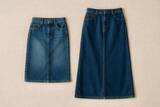 「昔のままだと“おば見え”。再流行の「デニムスカート」は【ゆるAライン】が正解です」の画像1