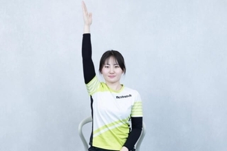 二の腕の“重見え”に悩んでいるなら。固まった筋肉をほぐして“スッキリ見せ”を狙う簡単ストレッチ