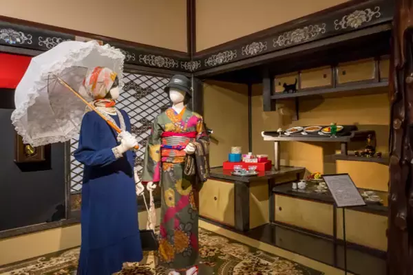 「「美と自由が花開いた時代」。モダンガールと東京都指定有形文化財「百段階段」の展示会」の画像