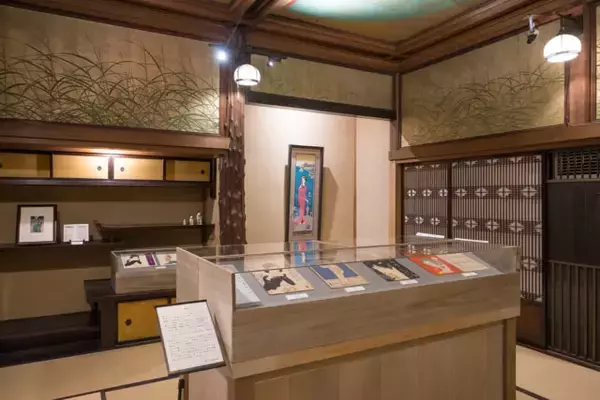 「「美と自由が花開いた時代」。モダンガールと東京都指定有形文化財「百段階段」の展示会」の画像