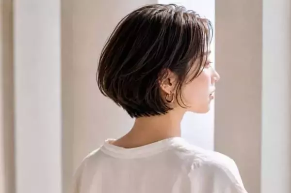 「ボブにしてるけど、どこか野暮ったく感じる…。大人ヘアで見直したい「３つのバランス」」の画像