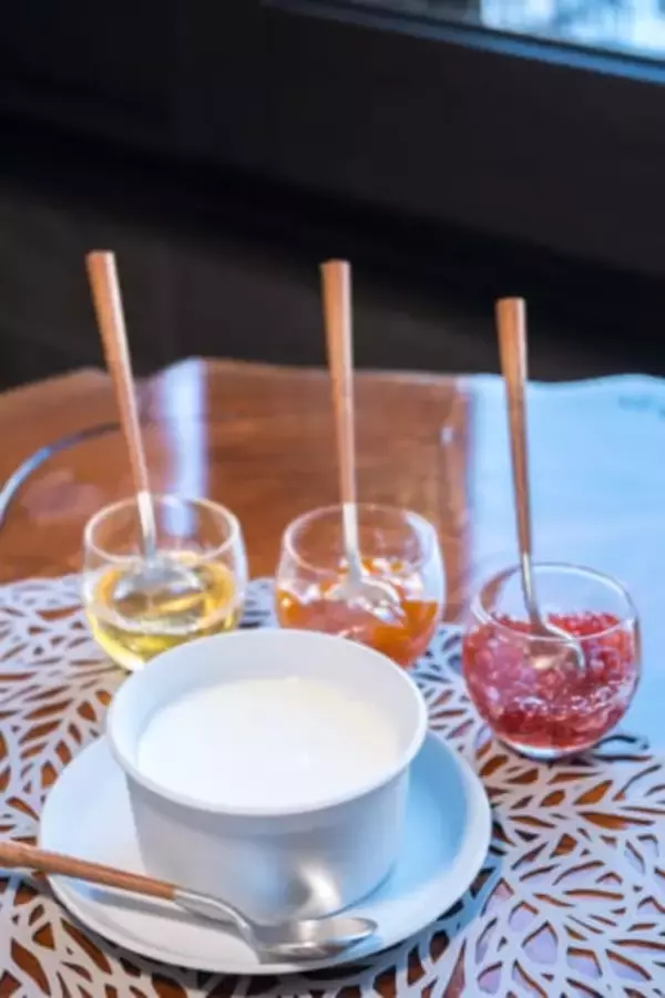 「ここだけの特別朝食も。【星野リゾート　奥入瀬渓流ホテル】ハイセンスな新客室「渓流スイートルーム」」の画像