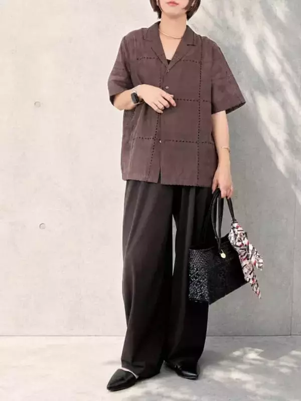 「ユニクロで見つけた“ラクなのに手抜き見えしない”夏パンツ。40代が頼れる涼感コーデ３選」の画像