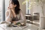 「食べてないのに痩せない？大人世代がハマりやすい「逆効果ダイエット」」の画像1