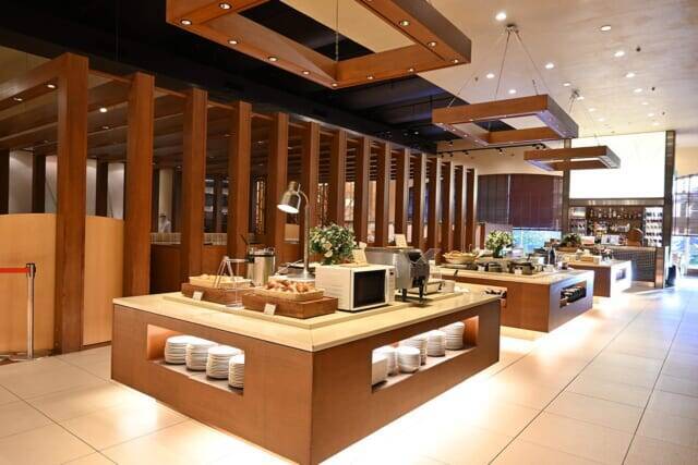 “他とはちがう”ビュッフェメニューがウリ。朝も夜も食べ放題【草津ナウリゾートホテル】