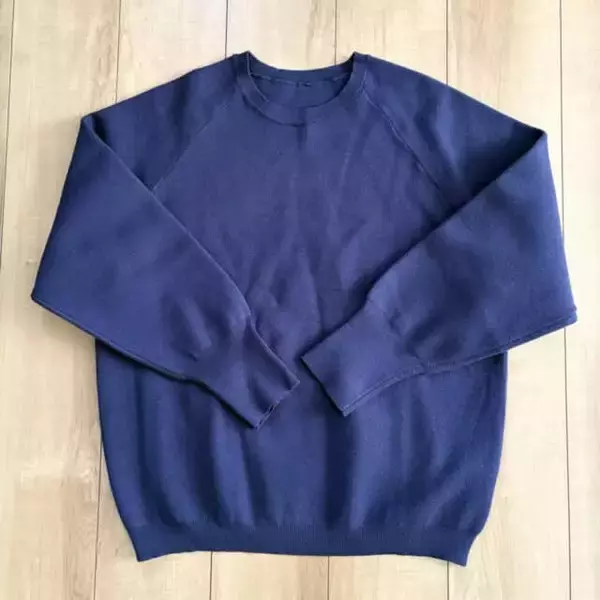 【ur’s】洗えて高見え。40代の冬〜春にちょうどいい「スウェットライクニット」を選ぶ理由