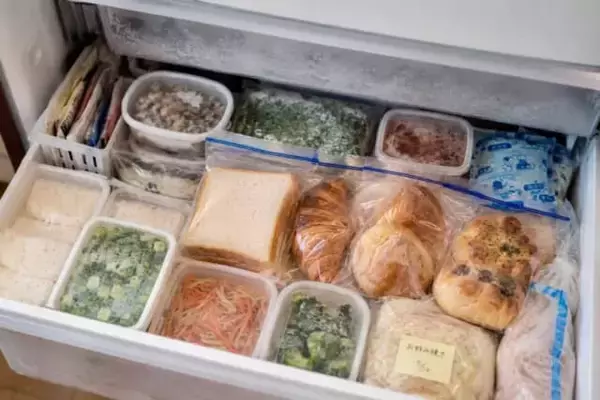 【４ヶ月で−４kg】パン屋で“予定外のパンを買う”のをやめたら体が変わった話