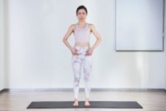 下半身のもたつきがみるみる軽く！１日１セット【太もも裏とお尻が引き締まる】簡単エクササイズ