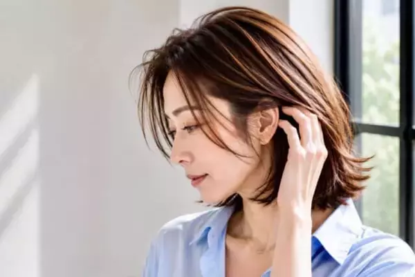 同じボブなのに、なぜ軽やかに見える？最近よく聞く“レイヤーボブ”を解説