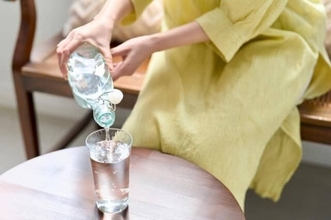 【３ヶ月で−２kg】１日２回の“水分補給ルーティン”で代謝が整う！簡単「水ダイエット習慣」