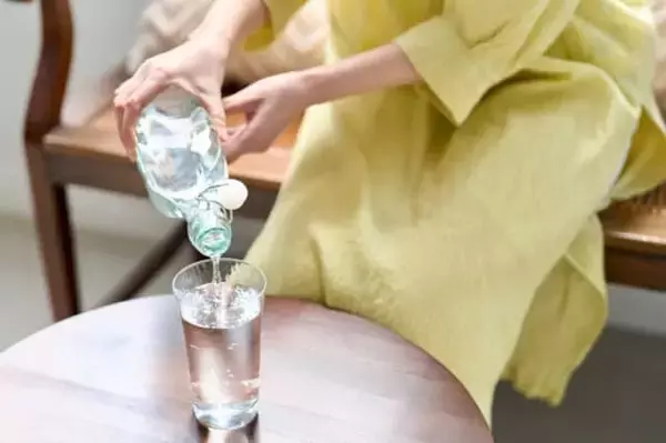 【３ヶ月で−２kg】１日２回の“水分補給ルーティン”で代謝が整う！簡単「水ダイエット習慣」