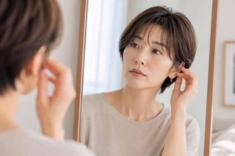 ショートヘアが似合わなくなったわけじゃない。2026夏、見直したい３つのポイント