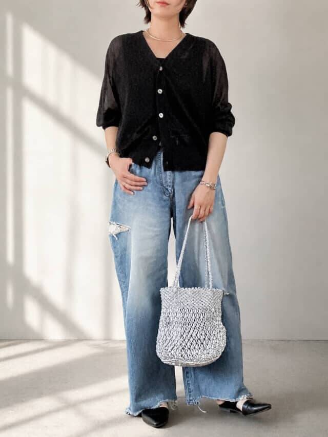【40代・50代】ダメージデニムが急に難しい…。見直したい“初夏のデニムコーデ”の正解