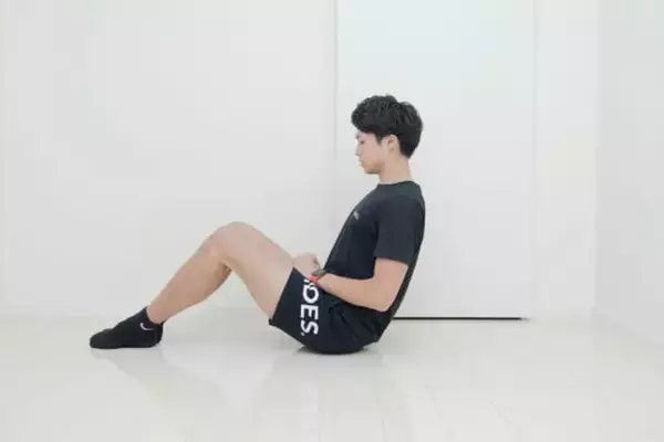 「お腹が細くならない」原因は“ねじり不足”。大人世代が始めたい【くびれ復活】簡単エクササイズ