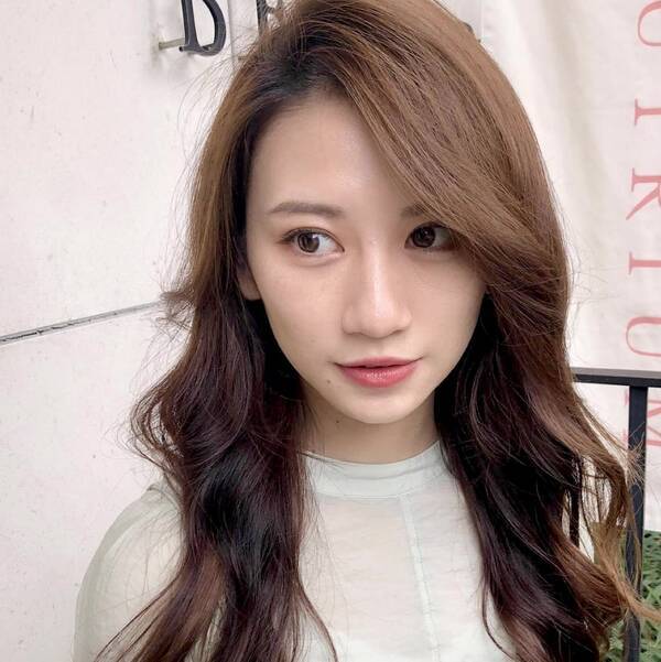 いつものスタイルを上品アプデ ロングヘア セミロング 春の旬顔スタイルの作り方 22年2月15日 エキサイトニュース