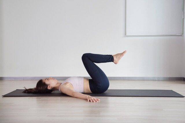 薄くてくびれた腰周りへ。１日10回【お腹の贅肉を効率良く引き締める】簡単習慣