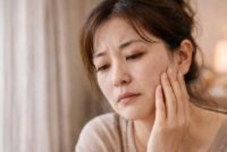 毎日パックしてるのに肌の調子が悪い…？大人肌を弱らせる“シートマスク習慣”とは