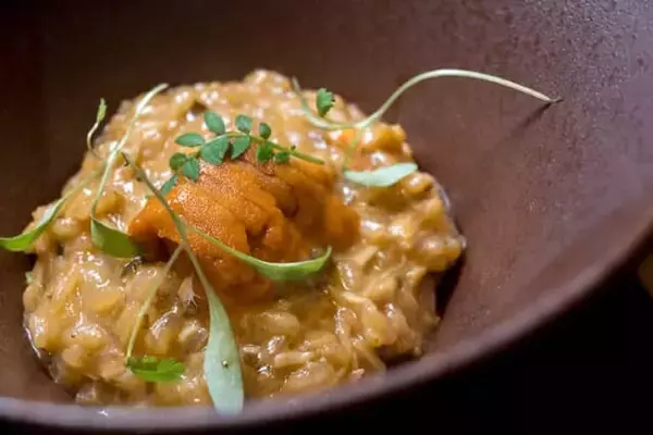 「ミシュラン星付きレストランのシェフを招いた【ヒルトン東京】の限定ポップアップをレポート」の画像