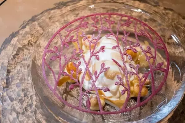 「ミシュラン星付きレストランのシェフを招いた【ヒルトン東京】の限定ポップアップをレポート」の画像