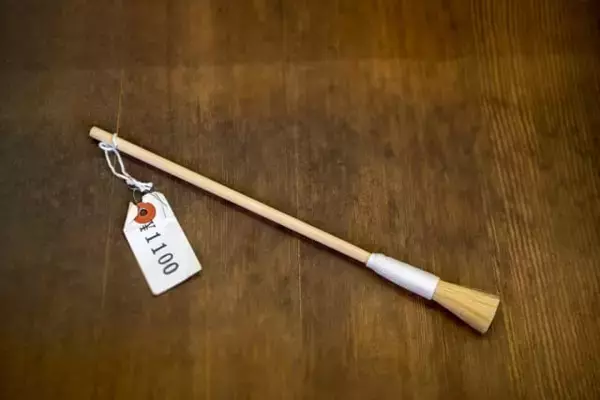 「200年続く京都の老舗。ホウキやタワシのお店【内藤商店】で“いいもの”を発見」の画像