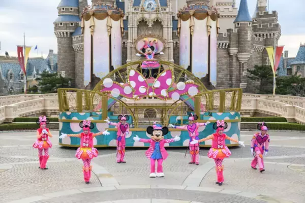 「【東京ディズニーランド】ミニーマウスが主役。「ミニーのファンダーランド」が開催中」の画像