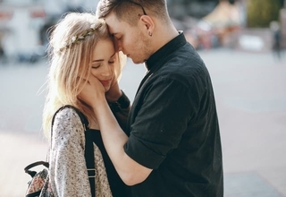 ２人きりになるとわかります。「好きな女性を大切にする男性」の特徴