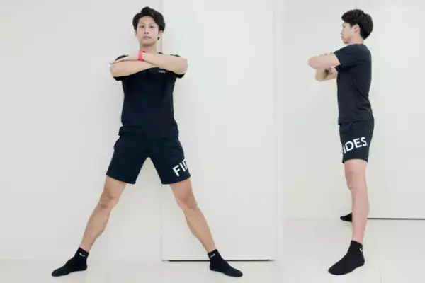 “内もも”の強化が鍵。TWICEミナのような【真っすぐ伸びる美脚に導く】簡単習慣