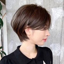 一手間で−５歳見え！最旬ショートヘアを若見えさせる「小顔スタイリング」のコツ