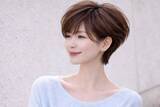 「トップが低いと“おば見え”する？2026春ショートヘアの更新ポイント【シルエット編】」の画像2