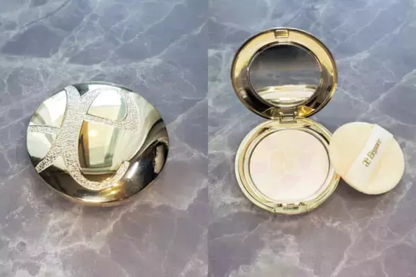 「夕方の“くすみ・毛穴落ち”を防ぐ。40代の肌が見違える「仕上げパウダー」３選」の画像