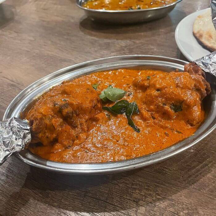 開店前から行列する…！？並んでも食べたい魅惑のインドカレー4選