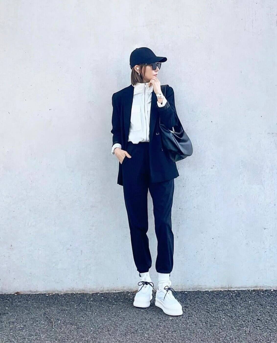 動きやすさ抜群！スポーツからビジネスシーンまで使える“ジョガーパンツ”【UNIQLO】