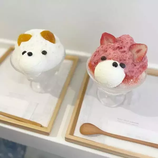 「透明感あるクリームソーダやカラフルロールアイスも！この夏行きたい、都内の映えアイス4選」の画像