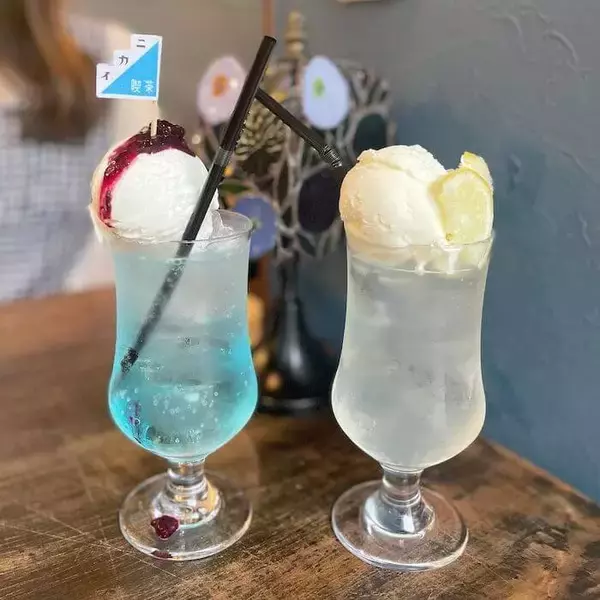 「透明感あるクリームソーダやカラフルロールアイスも！この夏行きたい、都内の映えアイス4選」の画像