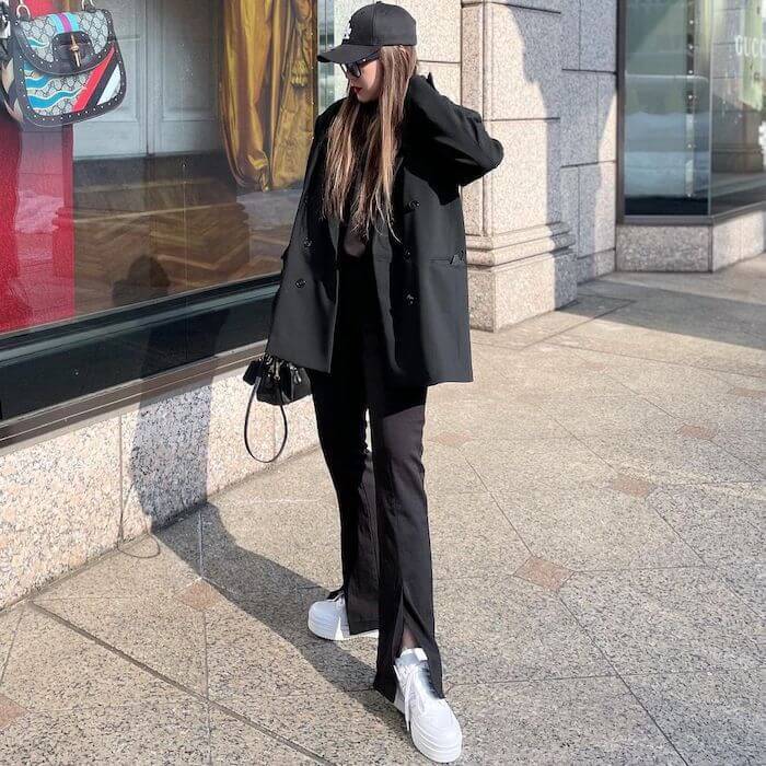 完売必至 脅威の細見え Zara H M 最強フレアパンツ 22年2月27日 エキサイトニュース 2 2