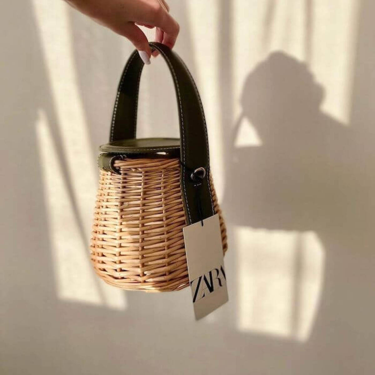 クジラ 完売品 面倒い 今季 カゴバッグ ザラ ZARA 