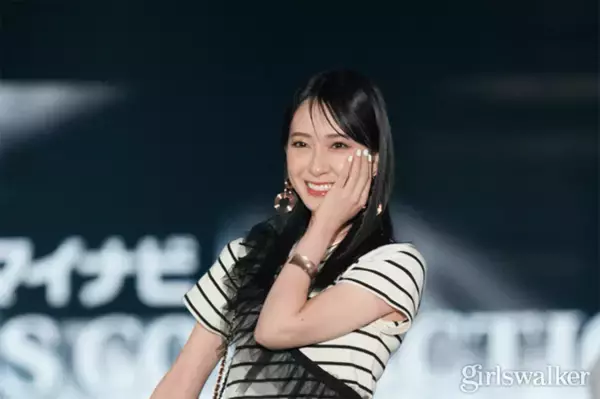 「日向坂46金村美玖、溢れる清楚オーラ！キラキラスマイルにうっとり♡」の画像