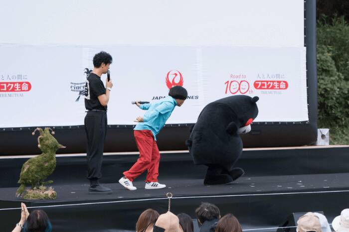 斎藤工発案、“移動映画館”が約6年ぶりに熊本にて開催！一青窈は「ハナミズキ」「もらい泣き」を披露