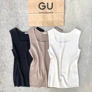 華奢見え&着回し抜群♡【GU】“リブスクエアタンク”はオンもオフも大活躍