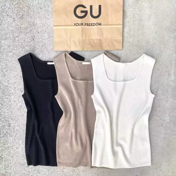 華奢見え&着回し抜群♡【GU】“リブスクエアタンク”はオンもオフも大活躍