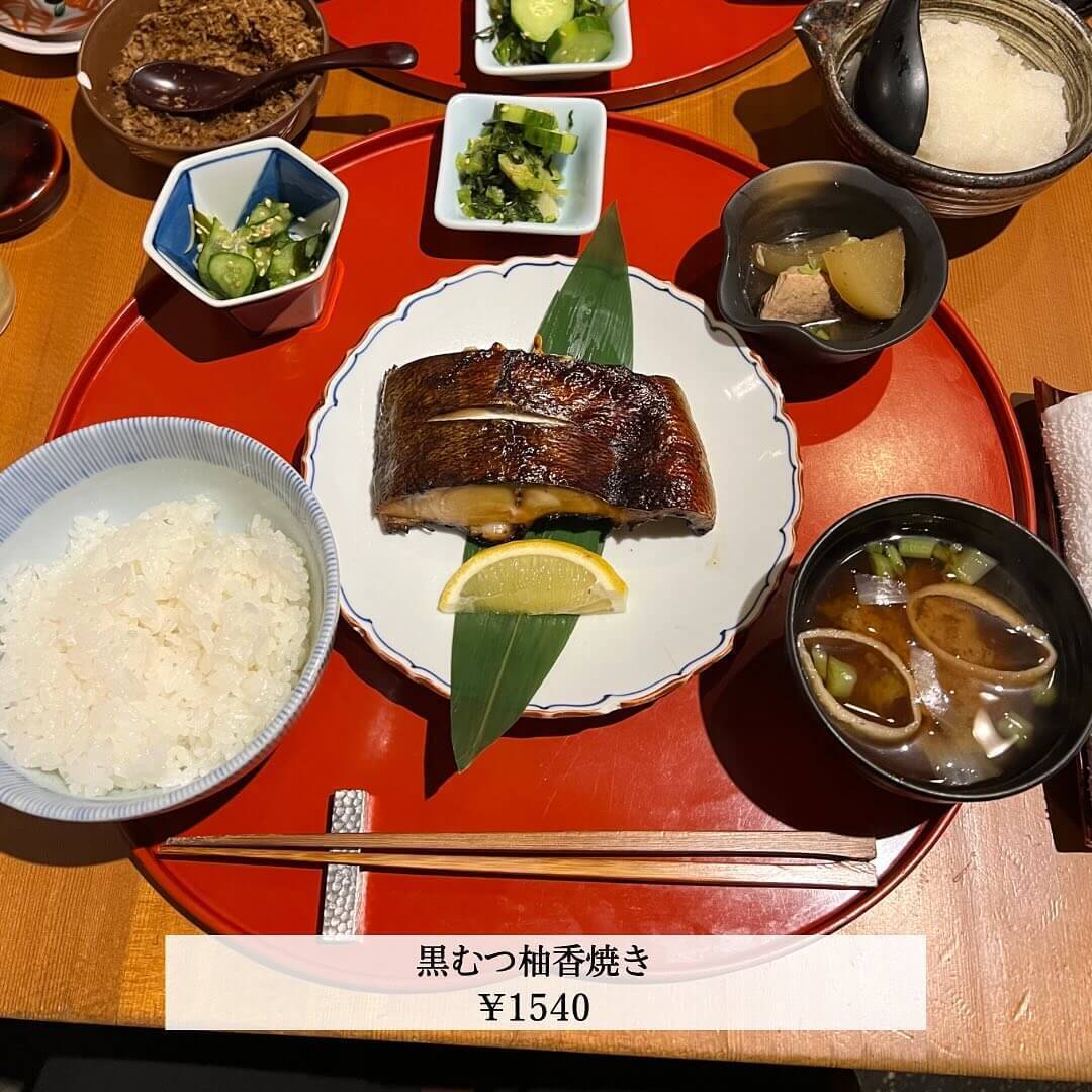 焼き魚からお茶漬けまで！米と味噌汁と合うおすすめ海鮮系定食5選【東京】