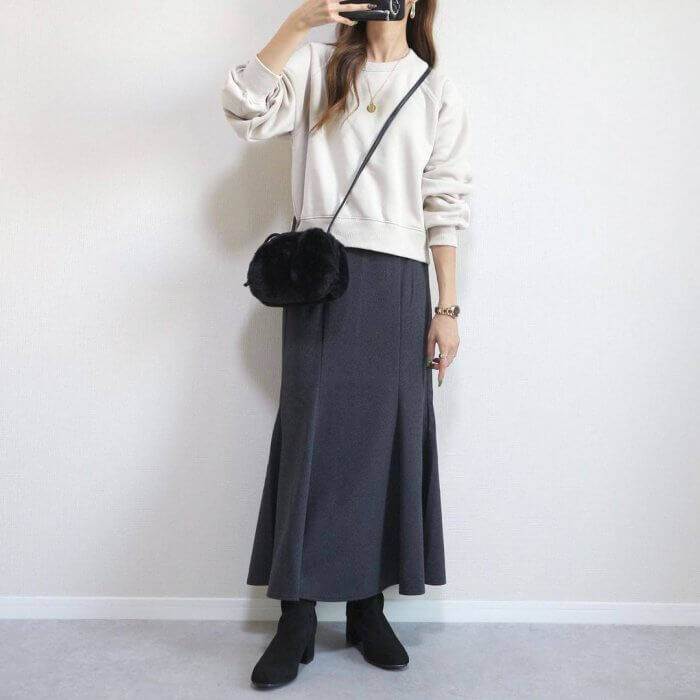 細見え抜群♡【GU】神シルエットな新作“マーメイドスカート”