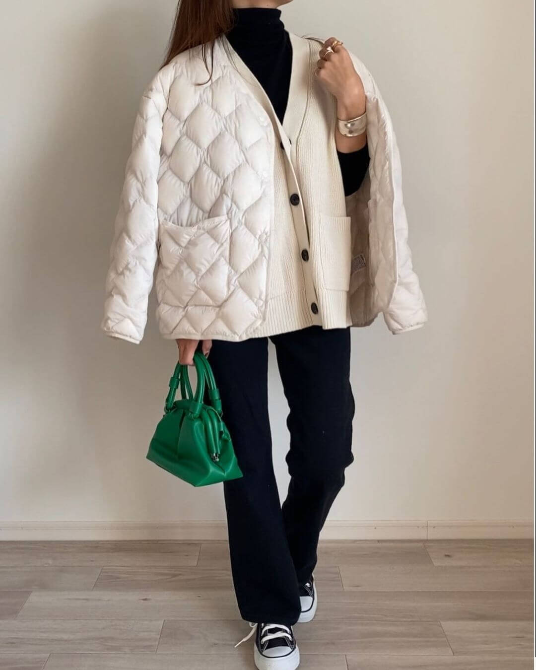 防寒だけじゃない ユニクロ ウルトラライトダウンのお洒落な着こなし術4選 21年10月31日 エキサイトニュース 防寒だけじゃない ユニクロ ウルトラライトダウンのお洒落な着こなし術4選 21年10月31日 エキサイトニュース