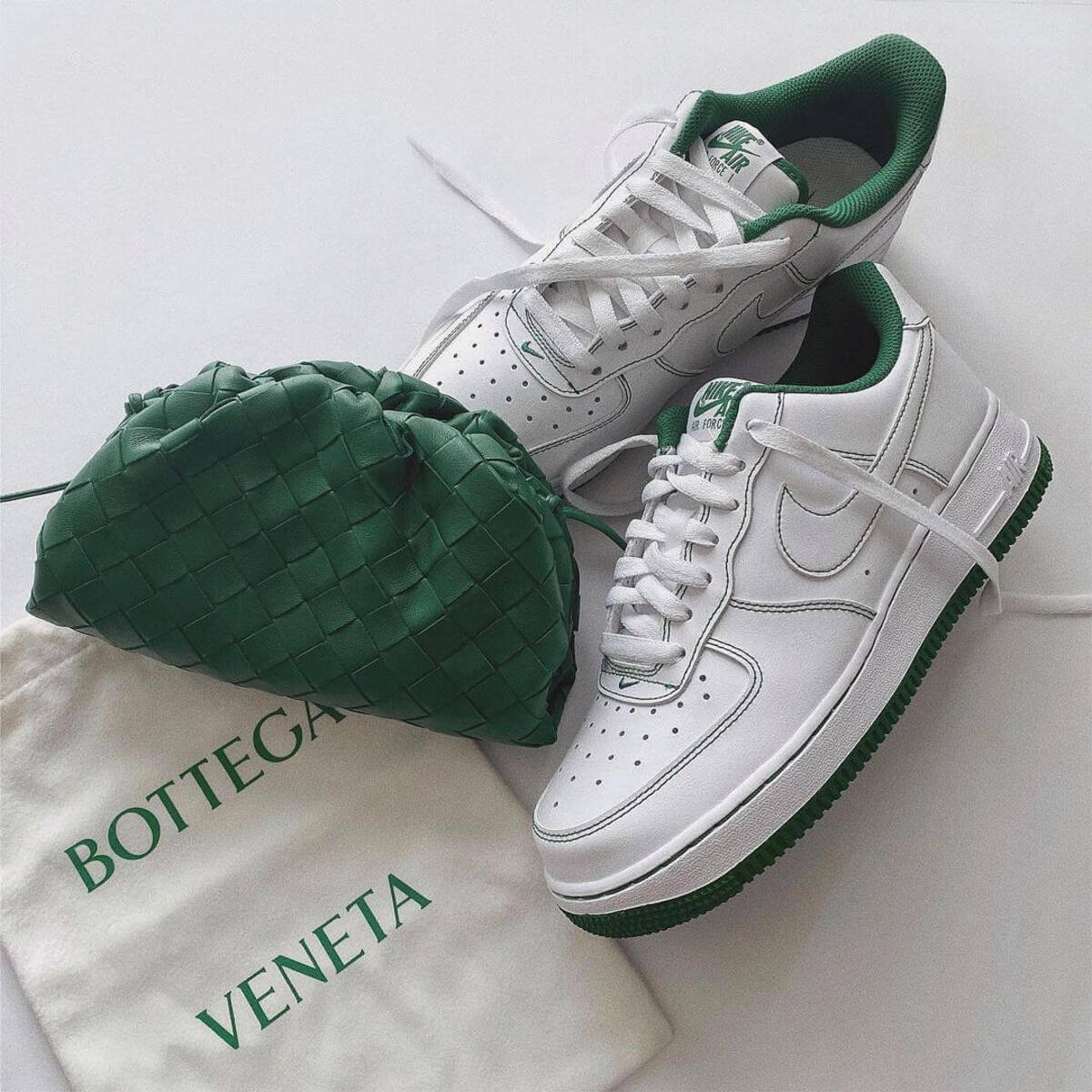 定番からレアアイテムまで Nike スタメン間違いなしのスニーカー4選 21年11月29日 エキサイトニュース 定番からレアアイテムまで Nike スタメン間違いなしのスニーカー4選 21年11月29日 エキサイトニュース