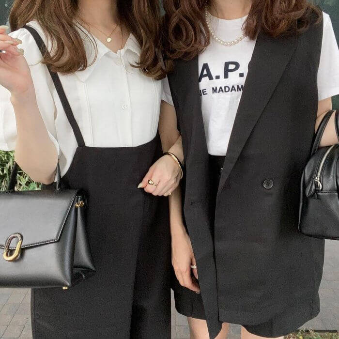 仲良しの友達と“シミラールック”でインスタ映え♡手軽にできるコーデ4選